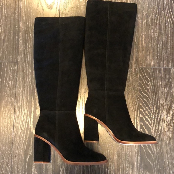 Vince Camuto Dameera Boots - Picture 3 of 5